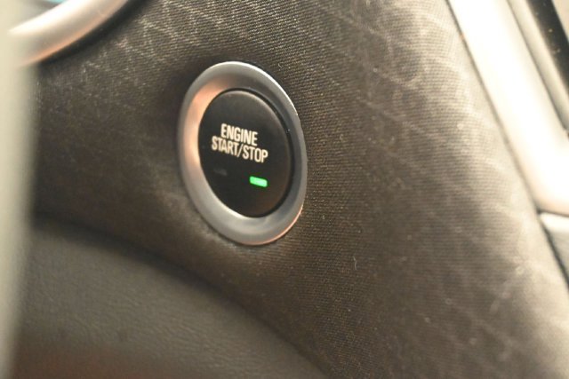 Used 2025 Chevrolet Malibu LT FWD image 21