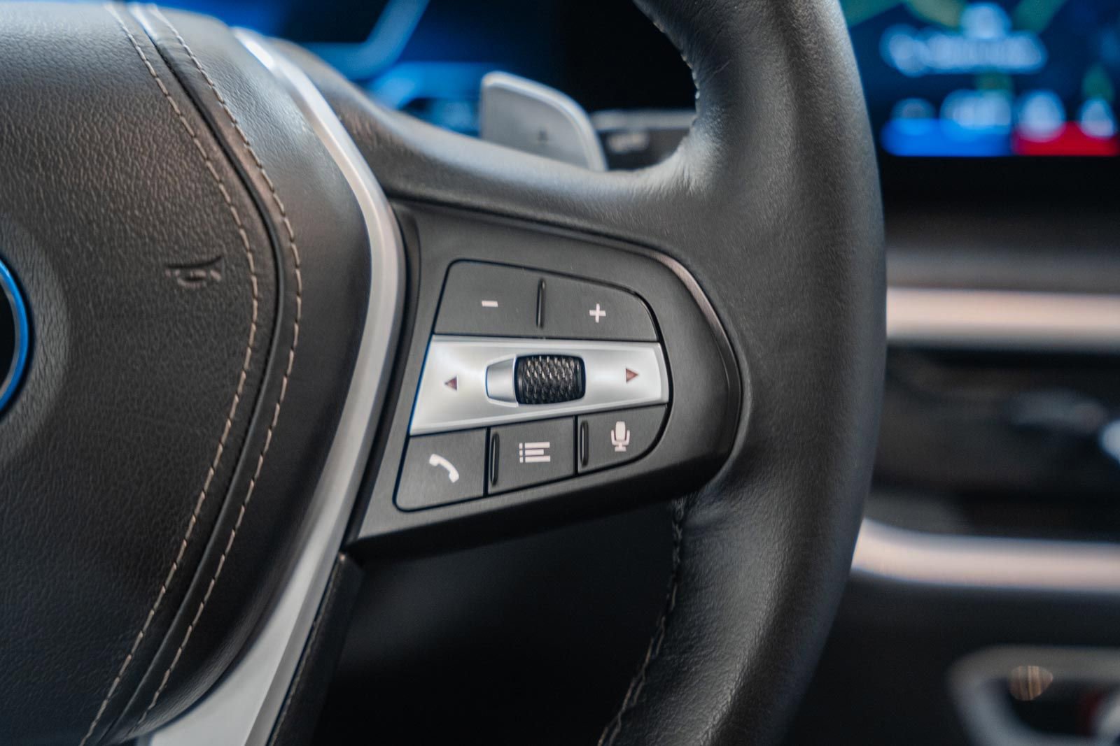 Used 2024 BMW X5 xDrive50e image 34