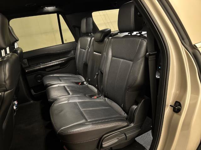 Certified 2018 Ford Expedition Max XLT w/ Equipment Group 202A RWD image 33