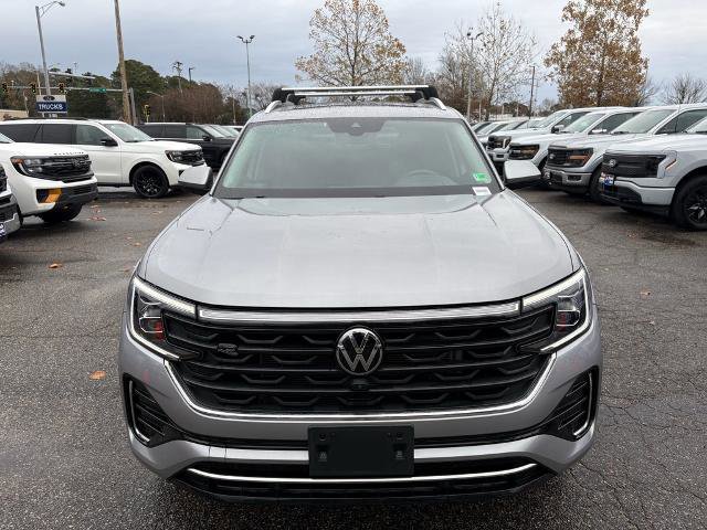 Used 2024 Volkswagen Atlas SEL Premium R-Line image 8