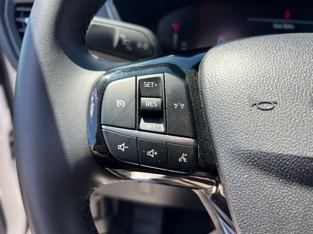 Certified 2023 Ford Escape Active AWD/4WD image 9