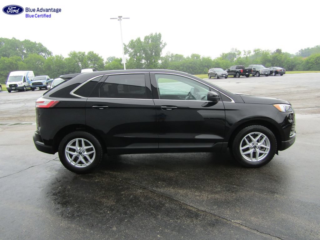 Certified 2024 Ford Edge SEL w/ Convenience Package AWD/4WD image 10