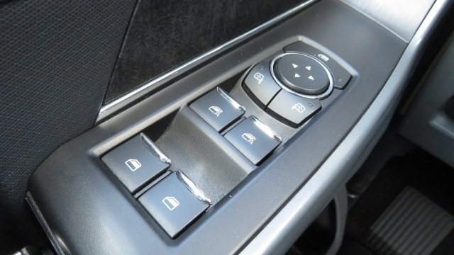 Certified 2022 Ford F150 XLT w/ Equipment Group 302A High image 25