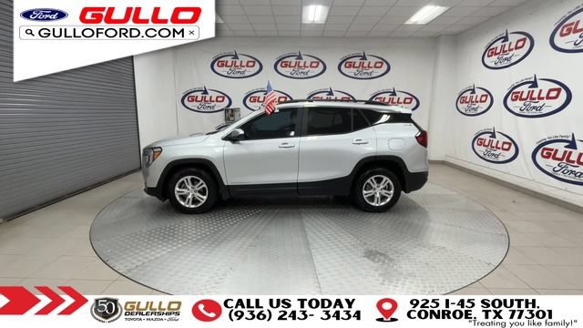 Used 2022 GMC Terrain SLE w/ Driver Convenience Package FWD image 5