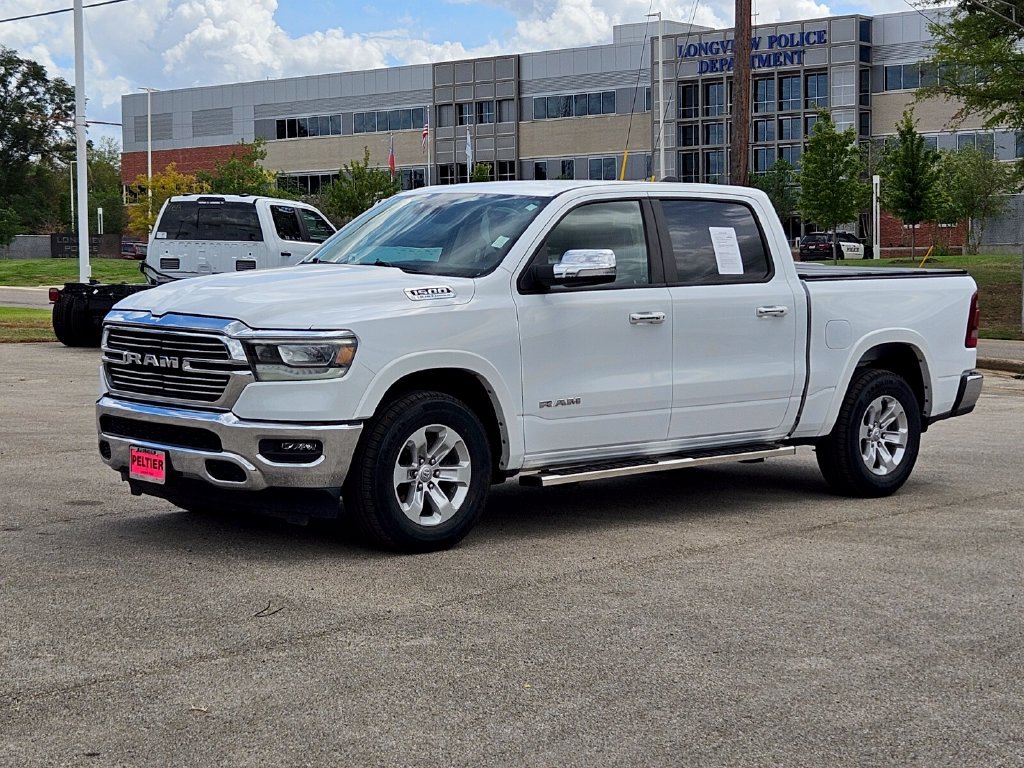 Used 2022 RAM 1500 Laramie AWD/4WD image 3