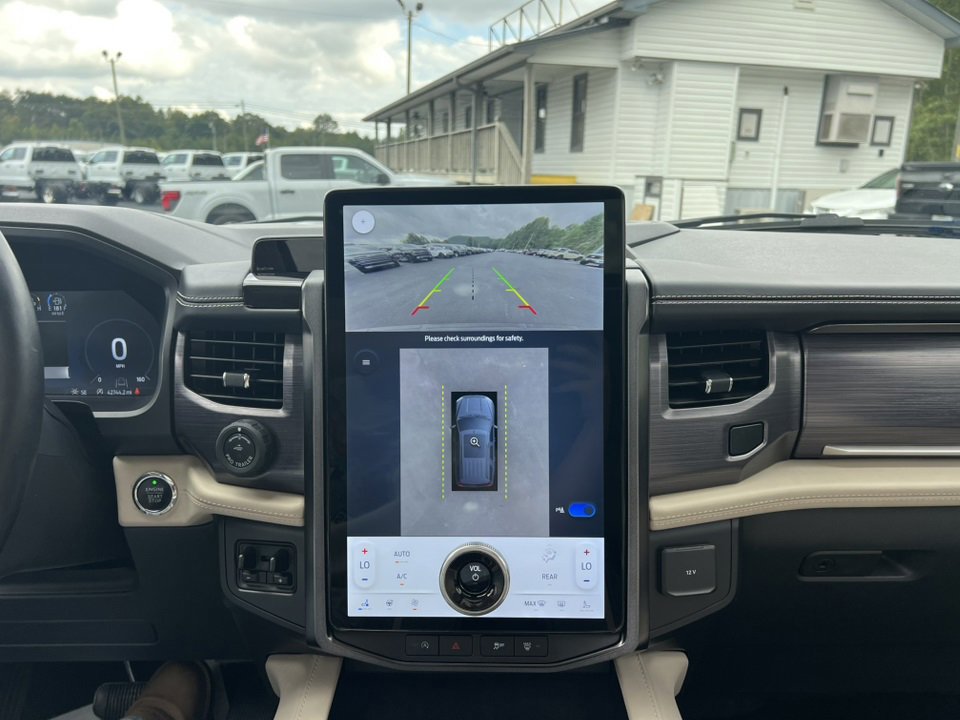 Certified 2022 Ford Expedition Max Platinum image 21