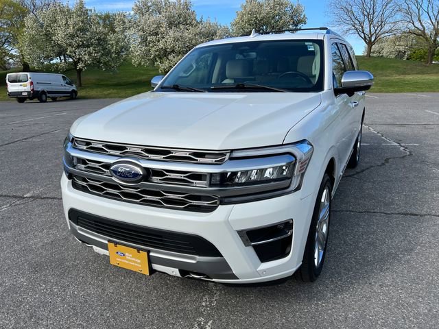 Certified 2023 Ford Expedition Platinum AWD/4WD image 4