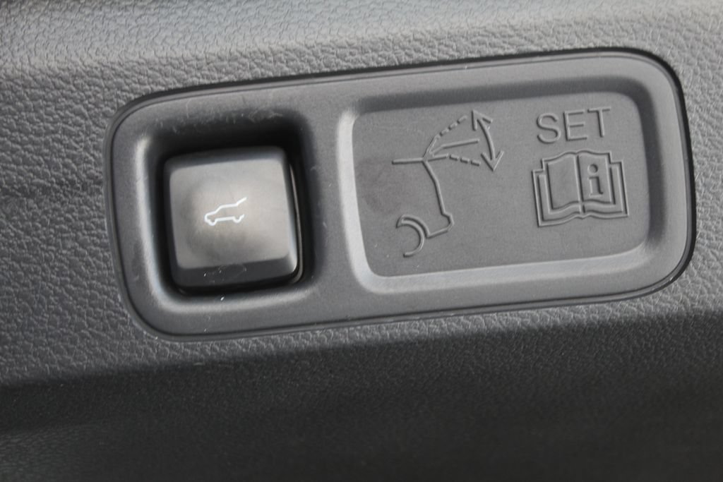 Certified 2022 Ford Expedition XLT RWD image 36