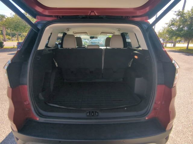 Certified 2017 Ford Escape SE w/ SE Leather Comfort Package AWD/4WD image 14