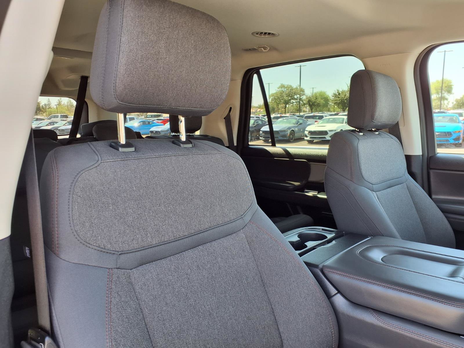 Certified 2025 Ford Expedition Active AWD/4WD image 13