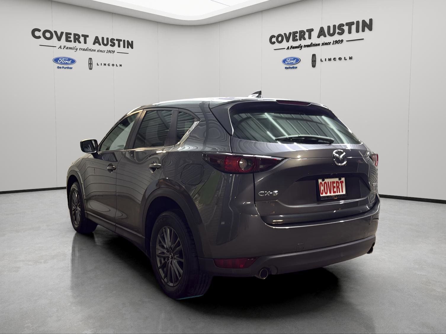 Used 2020 MAZDA CX-5 Touring image 3