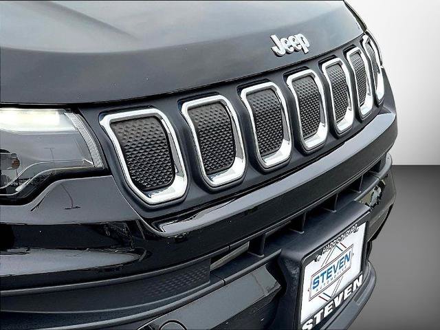 Used 2022 Jeep Compass Latitude w/ Sun and Sound Group AWD/4WD image 33