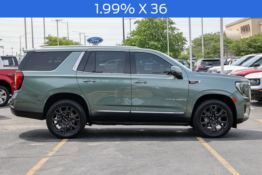 Used 2024 GMC Yukon SLT w/ SLT Luxury Package AWD/4WD image 32