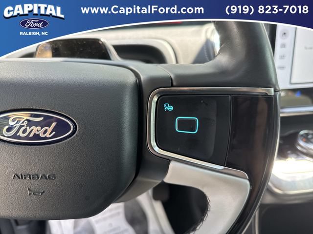 Certified 2025 Ford Expedition Max Platinum w/ Driver's Package AWD/4WD image 24