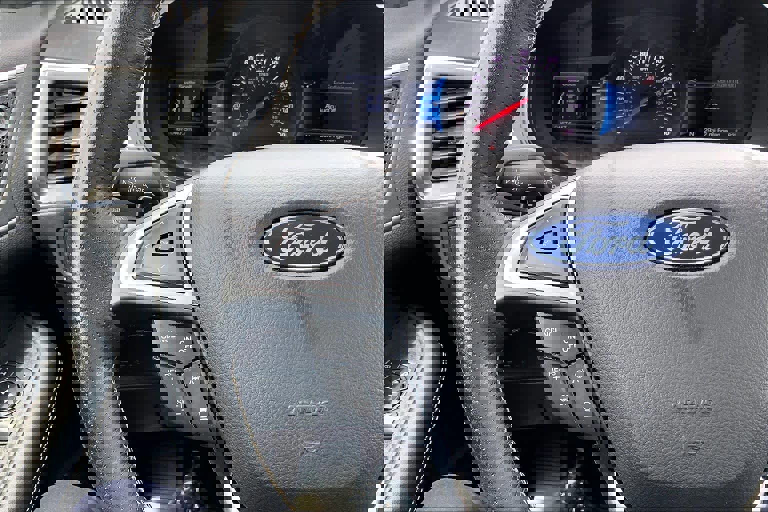 Certified 2022 Ford Edge ST w/ Equipment Group 401A image 23