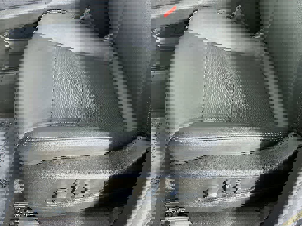 Used 2024 Cadillac XT6 Premium Luxury image 32