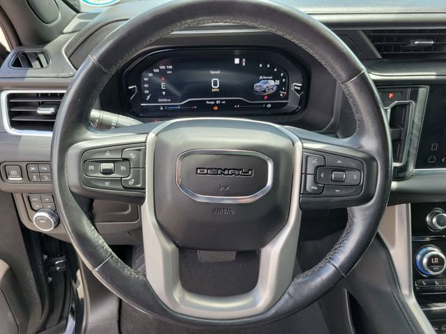 Used 2022 GMC Yukon XL Denali image 24