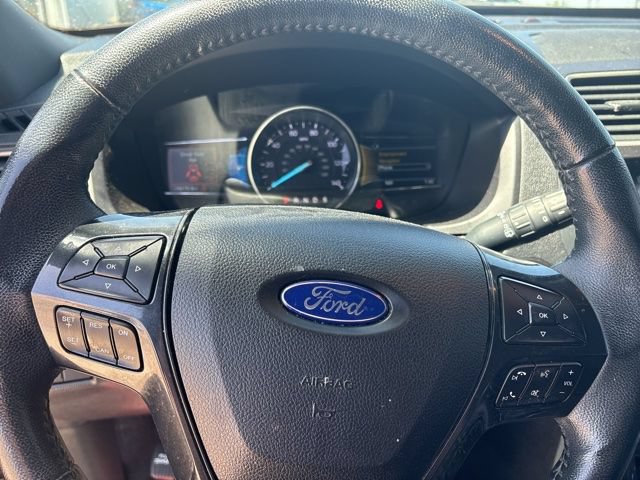 Certified 2019 Ford Explorer XLT w/ Equipment Group 201A FWD image 8