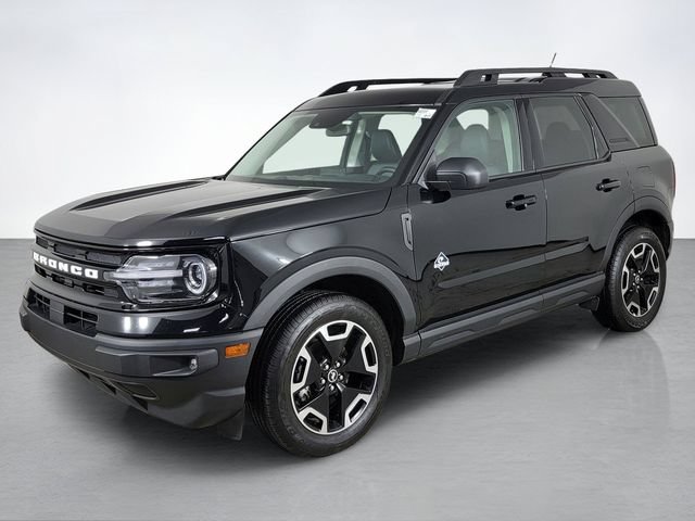 Certified 2023 Ford Bronco Sport Outer Banks w/ Tech Package AWD/4WD image 8