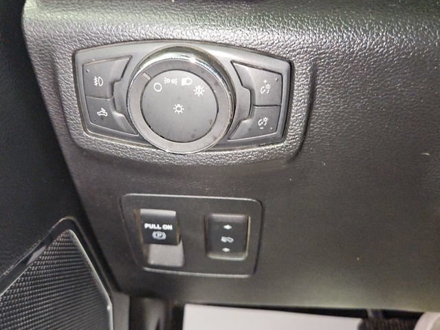 Certified 2018 Ford F150 Platinum w/ Equipment Group 701A Luxury AWD/4WD image 32