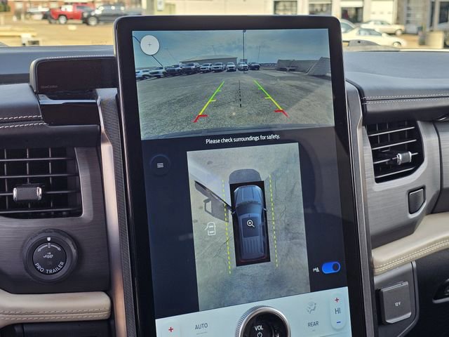 Certified 2022 Ford Expedition Max Platinum image 11