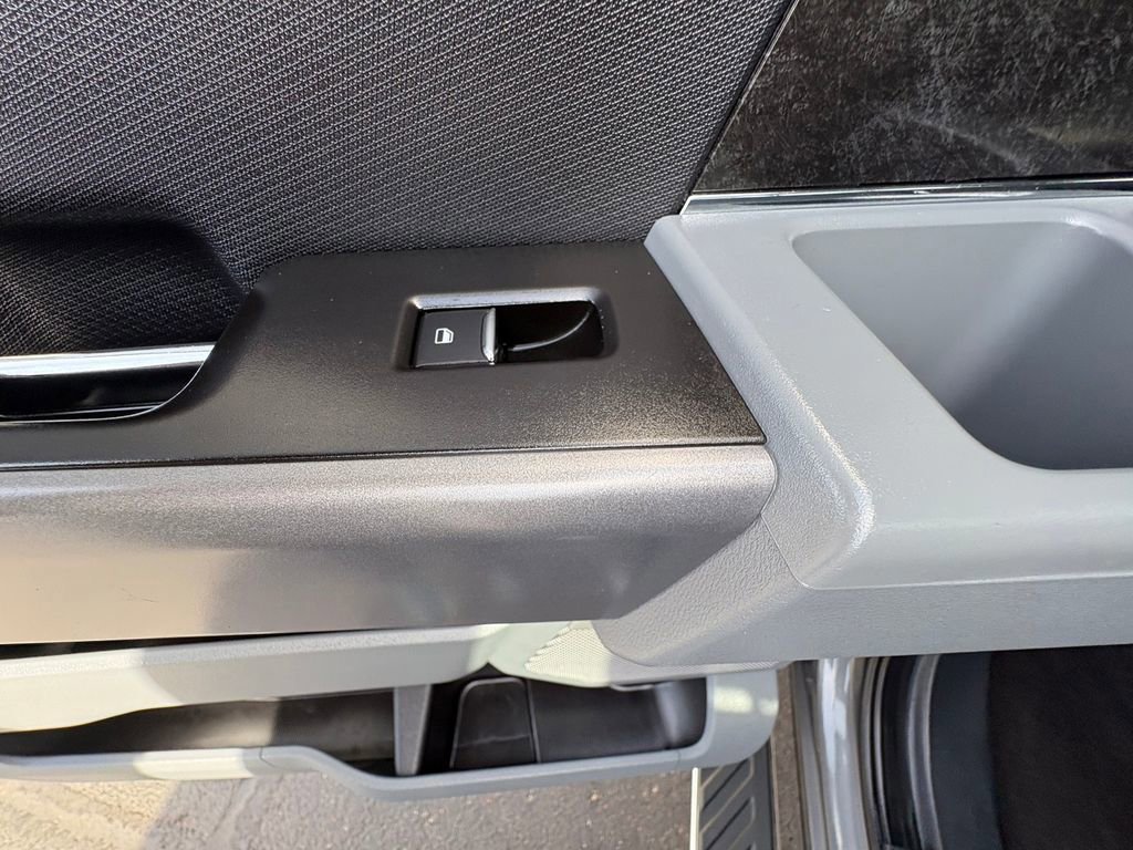 Certified 2022 Ford F150 XLT w/ Equipment Group 302A High image 26