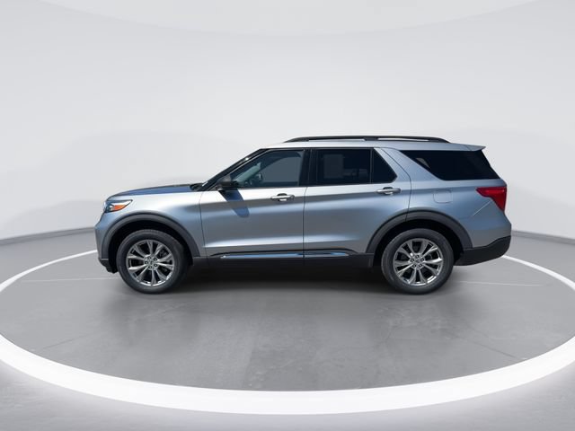 Certified 2020 Ford Explorer XLT w/ Equipment Group 202A AWD/4WD image 4
