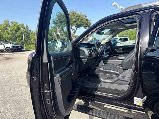 Certified 2025 Ford Expedition Max Platinum w/ Driver's Package AWD/4WD image 14