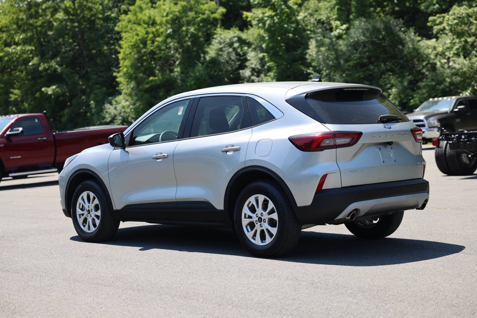 Certified 2023 Ford Escape Active AWD/4WD image 3