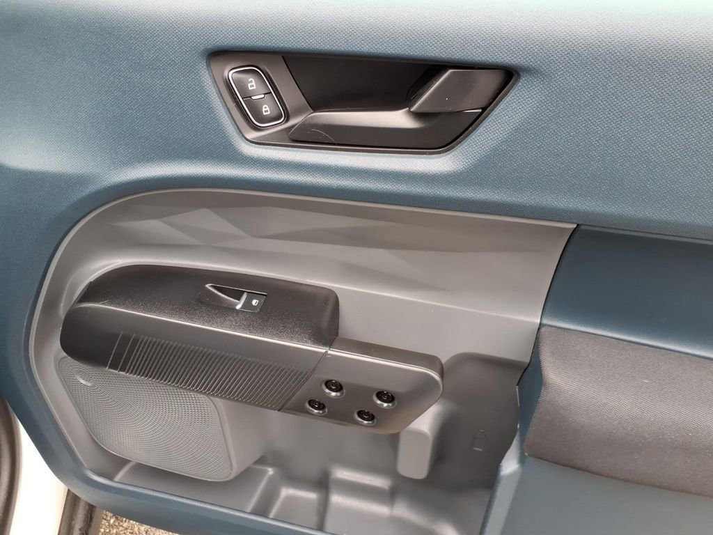 Certified 2022 Ford Maverick XL FWD image 6