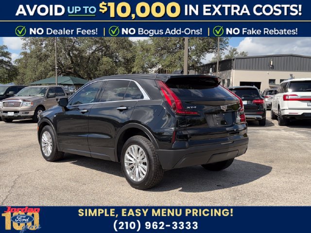 Used 2024 Cadillac XT4 Luxury FWD image 5