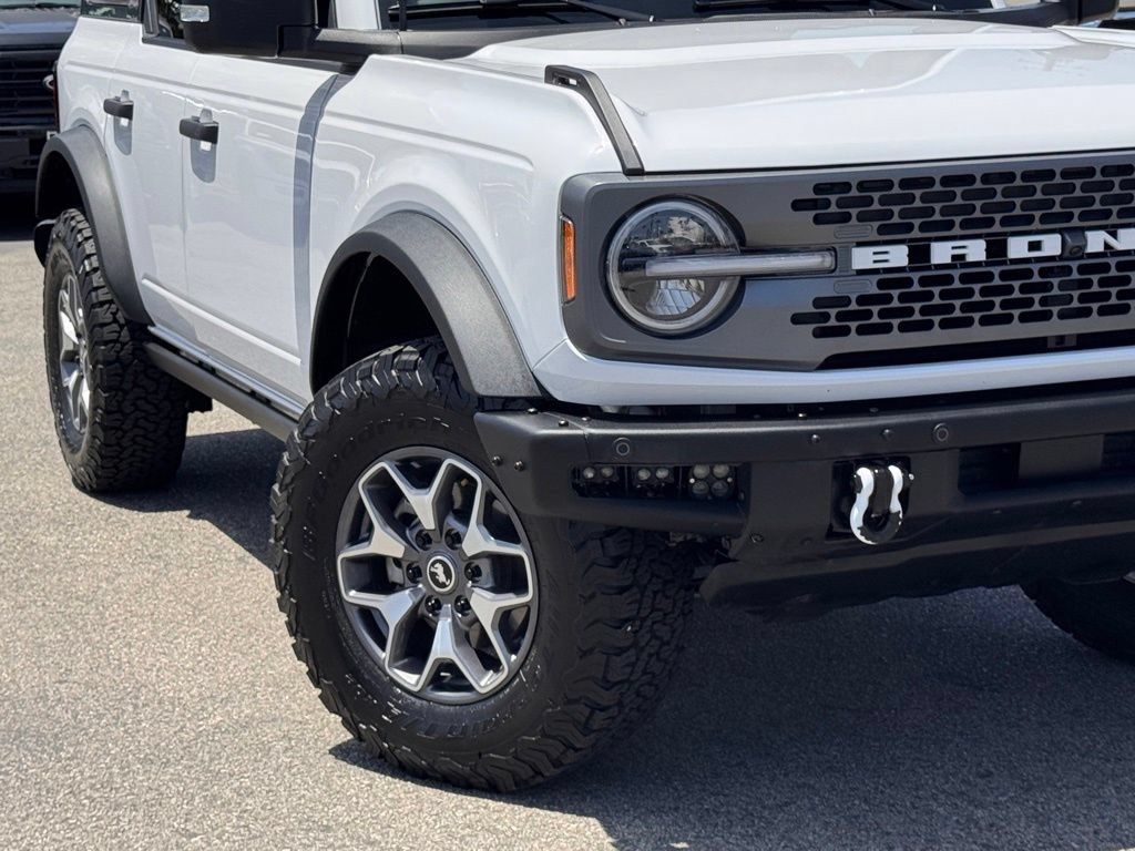 Certified 2025 Ford Bronco Badlands AWD/4WD image 4
