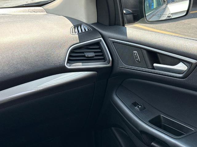 Certified 2021 Ford Edge SE FWD image 15