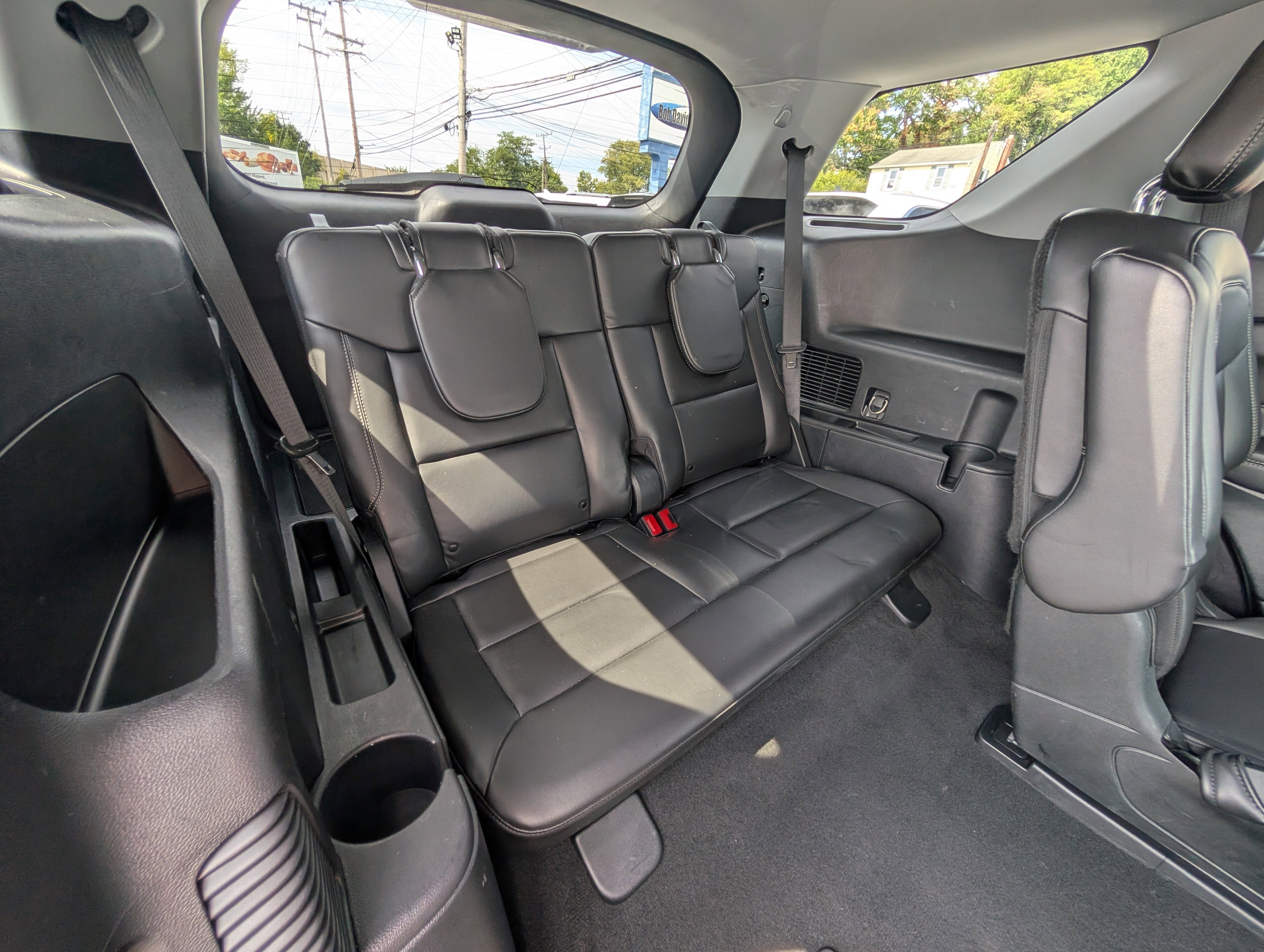 Certified 2022 Ford Explorer XLT w/ Equipment Group 202A image 14