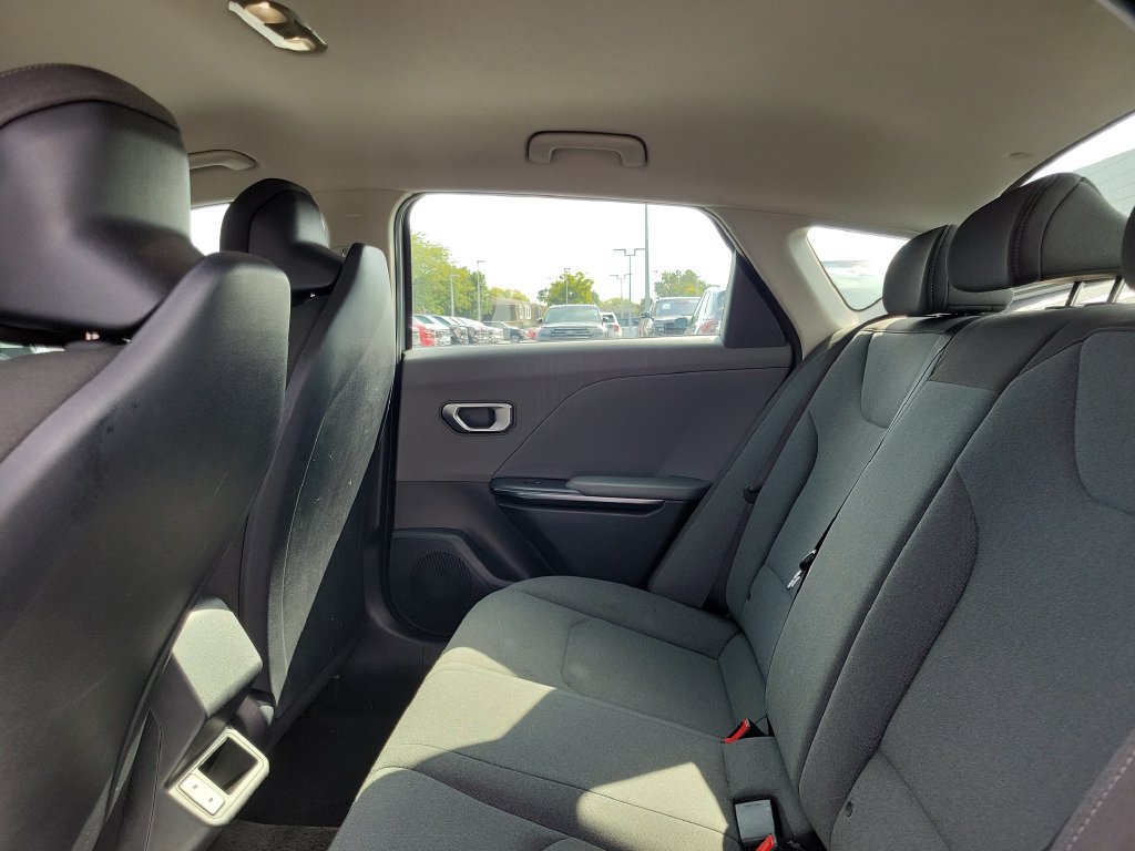 Used 2025 Kia K4 FWD image 14