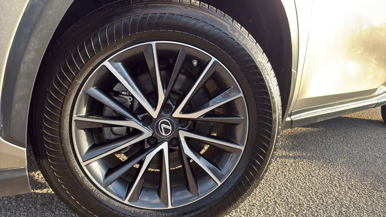Used 2022 Lexus NX 250 FWD w/ Towing Package (2000 Lbs) image 30