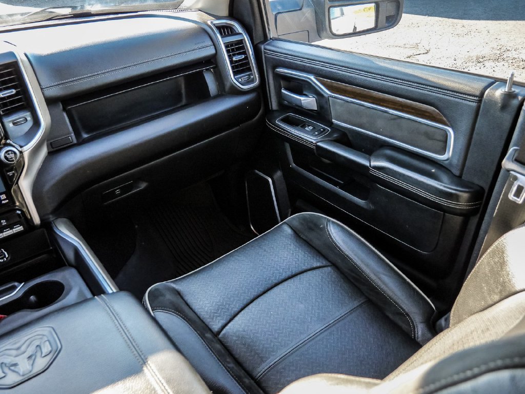 Used 2023 RAM 2500 Laramie AWD/4WD image 30
