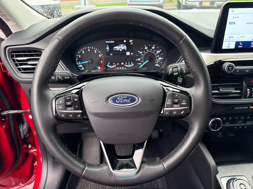 Certified 2022 Ford Escape SEL AWD/4WD image 15