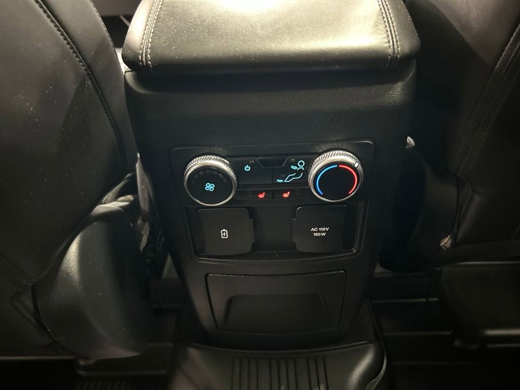 Certified 2023 Ford Explorer Platinum w/ Technology Package AWD/4WD image 27