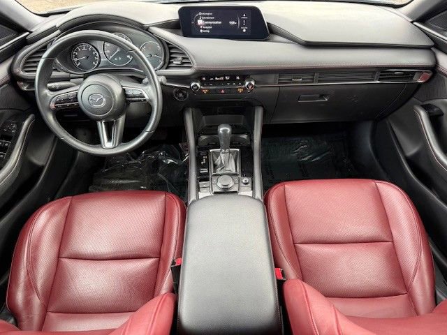 Used 2024 MAZDA MAZDA3 s image 17