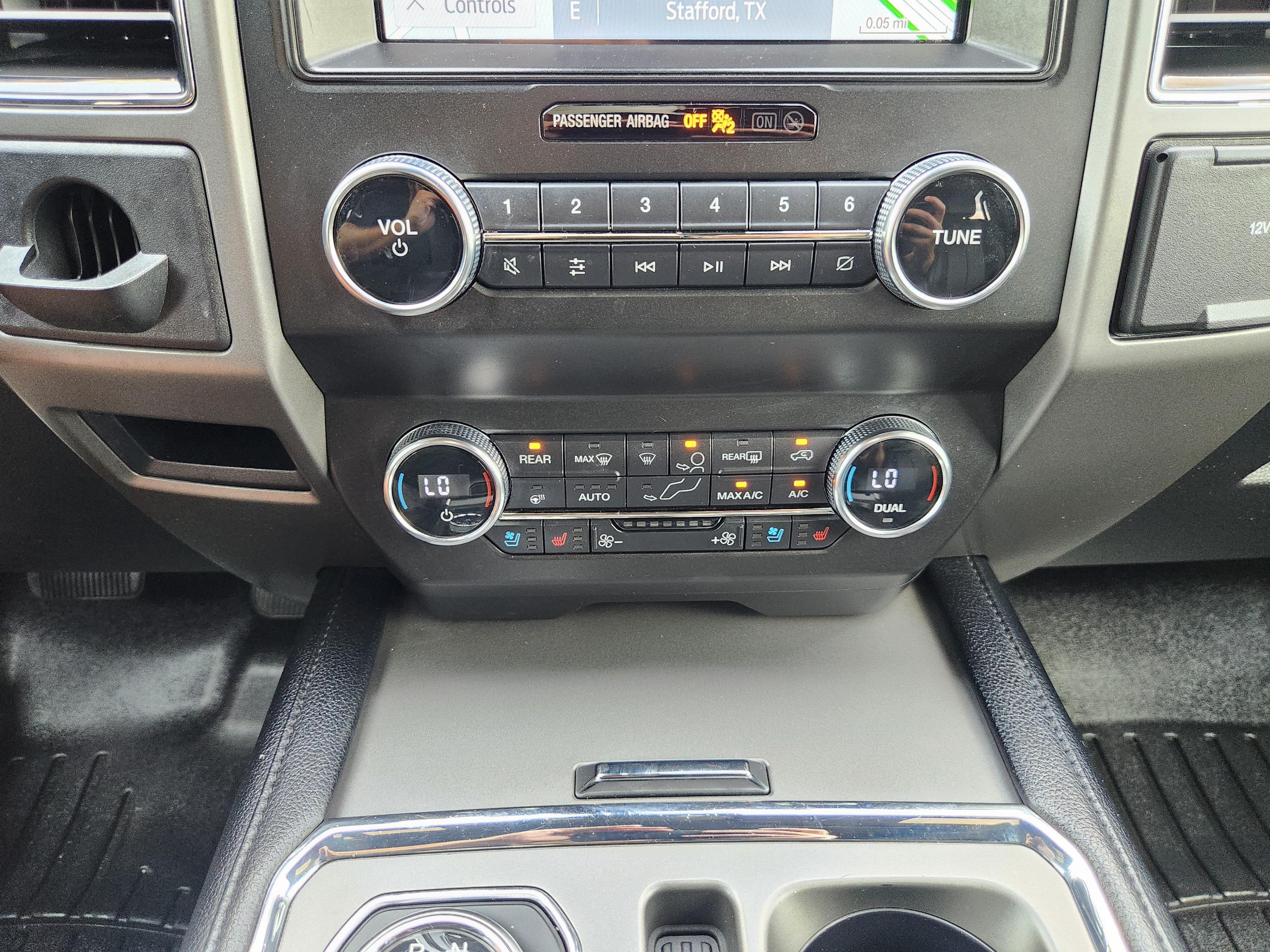Certified 2020 Ford Expedition Max XLT w/ Equipment Group 202A RWD image 14