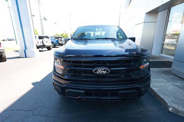 Certified 2025 Ford F150 XLT w/ Equipment Group 302A MID AWD/4WD image 8