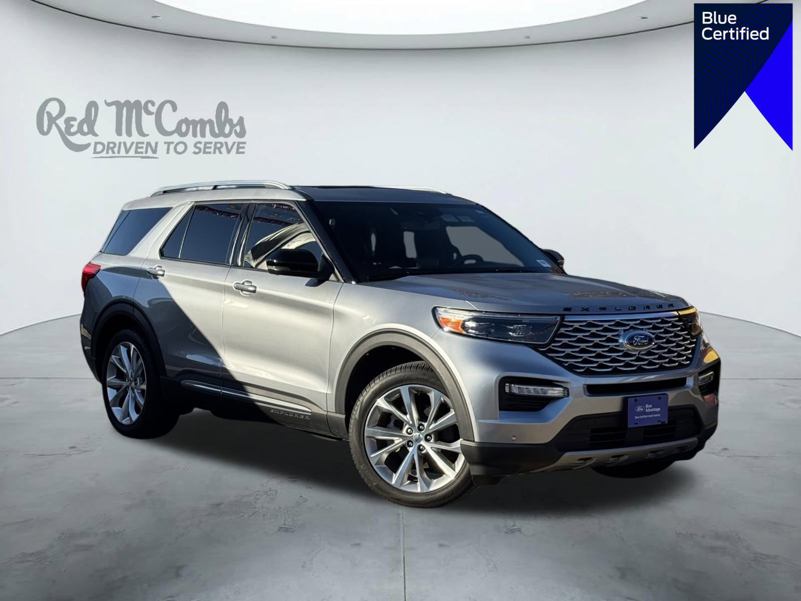 Certified 2022 Ford Explorer Platinum w/ Equipment Group 601A image 1