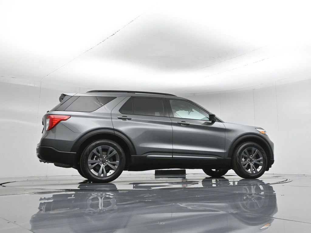 Certified 2023 Ford Explorer XLT w/ Equipment Group 202A image 54