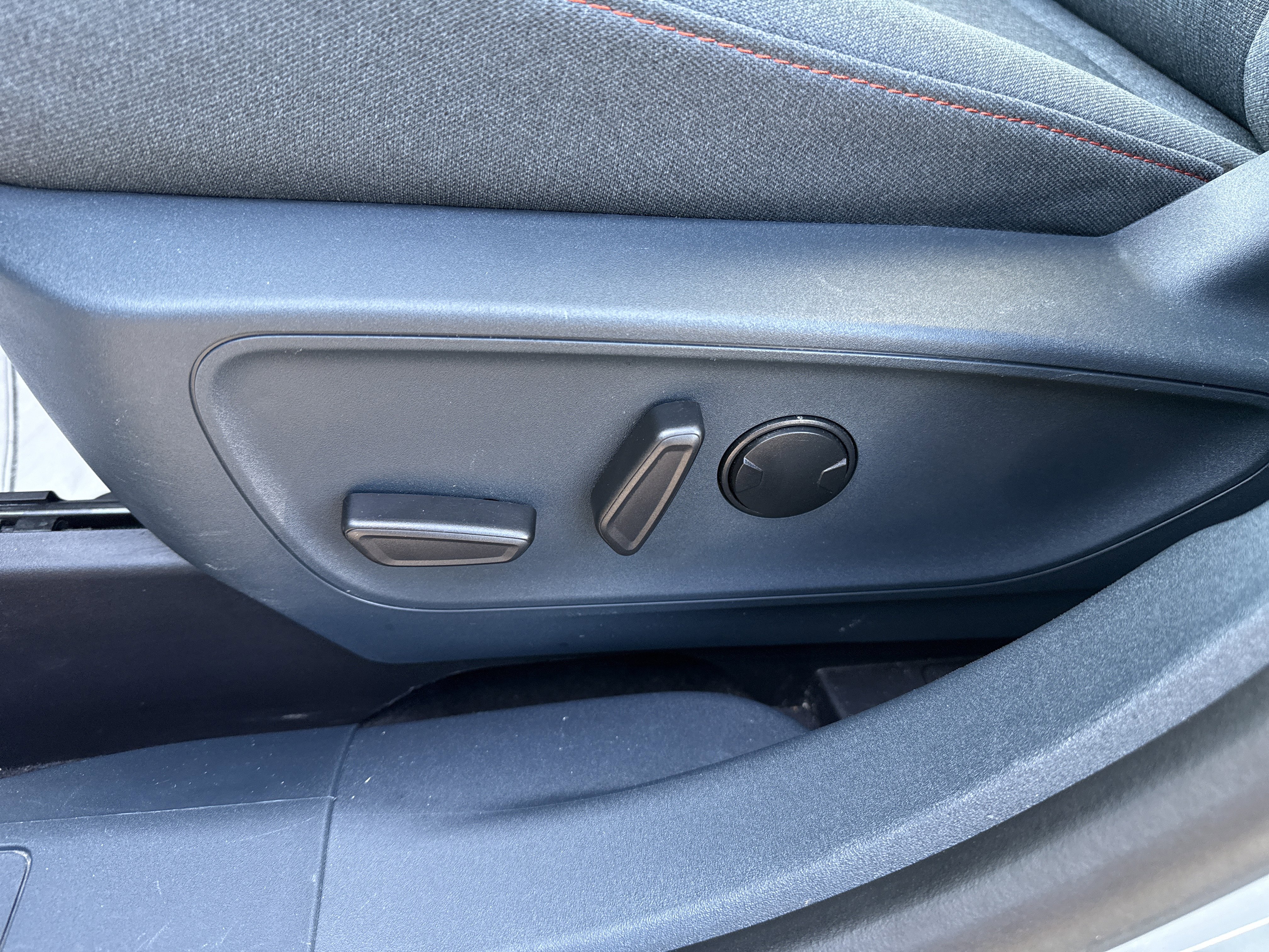 Certified 2023 Ford Maverick XLT w/ XLT Luxury Package FWD image 17