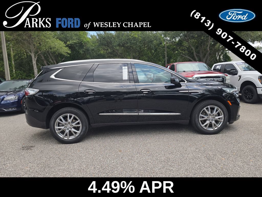 Used 2023 Buick Enclave Premium w/ Experience Buick Package AWD/4WD image 4