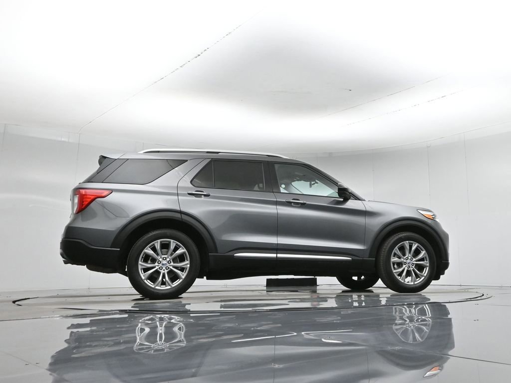 Certified 2023 Ford Explorer Limited image 12