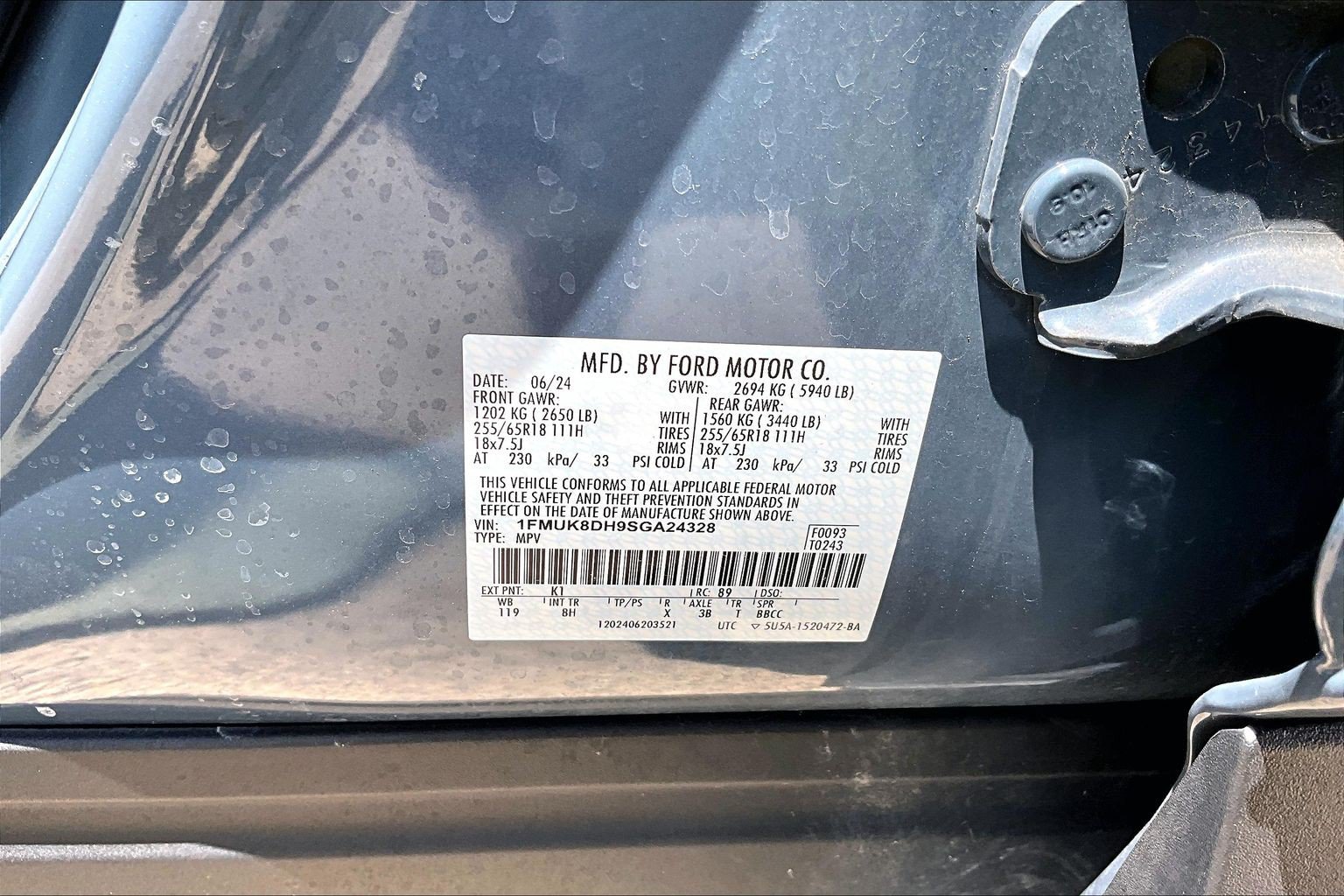 Certified 2025 Ford Explorer Active AWD/4WD image 36