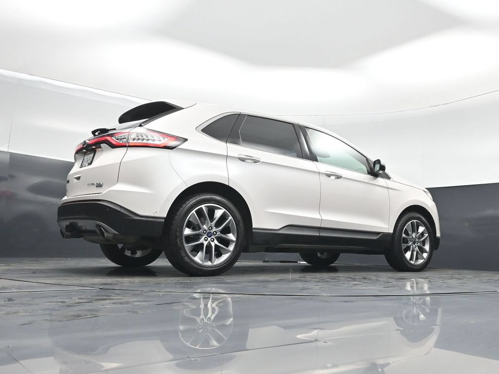 Certified 2018 Ford Edge Titanium w/ Equipment Group 302A AWD/4WD image 48