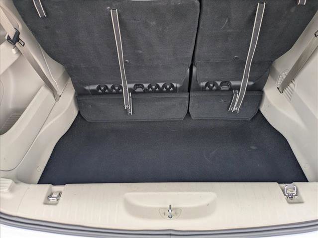 Used 2024 Chrysler Pacifica Touring-L FWD image 6